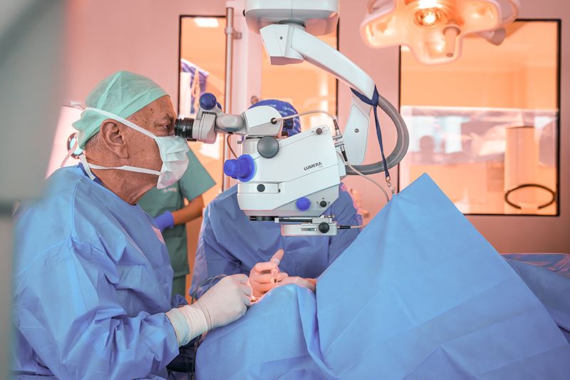 Vstavitev revolucionarnih SING IMT leč